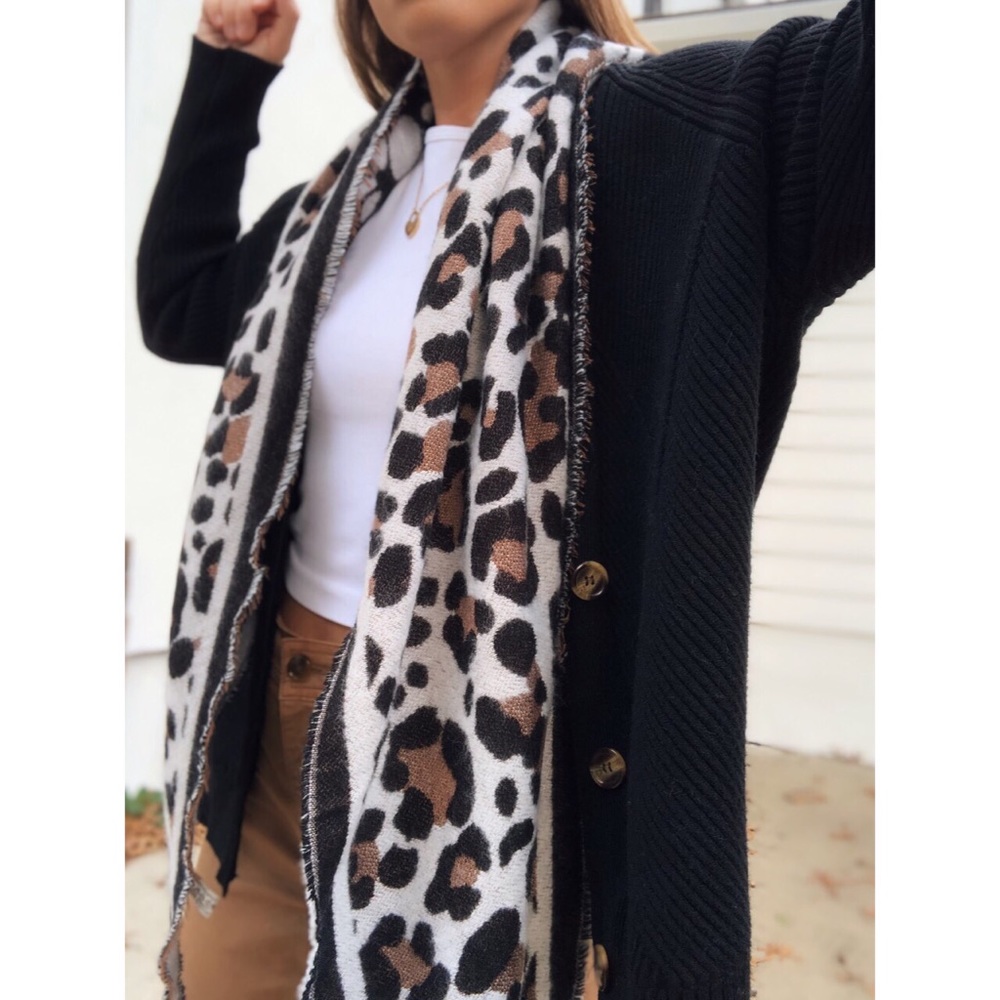 Last 1✨Leopard Print Scarf - Melissa - Picture 3 of 8